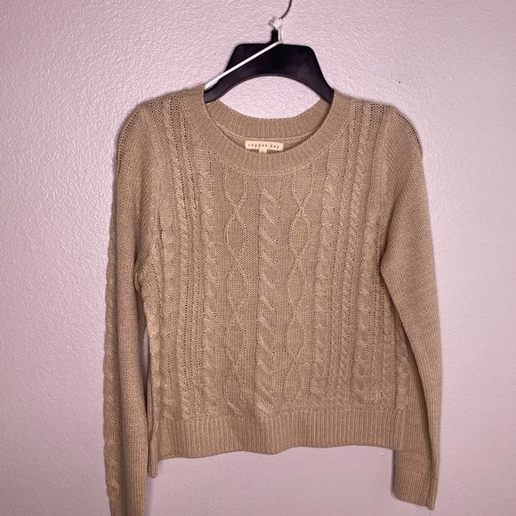 Copper Key Beige Cable Knit Sweater Medium - Picture 1 of 7
